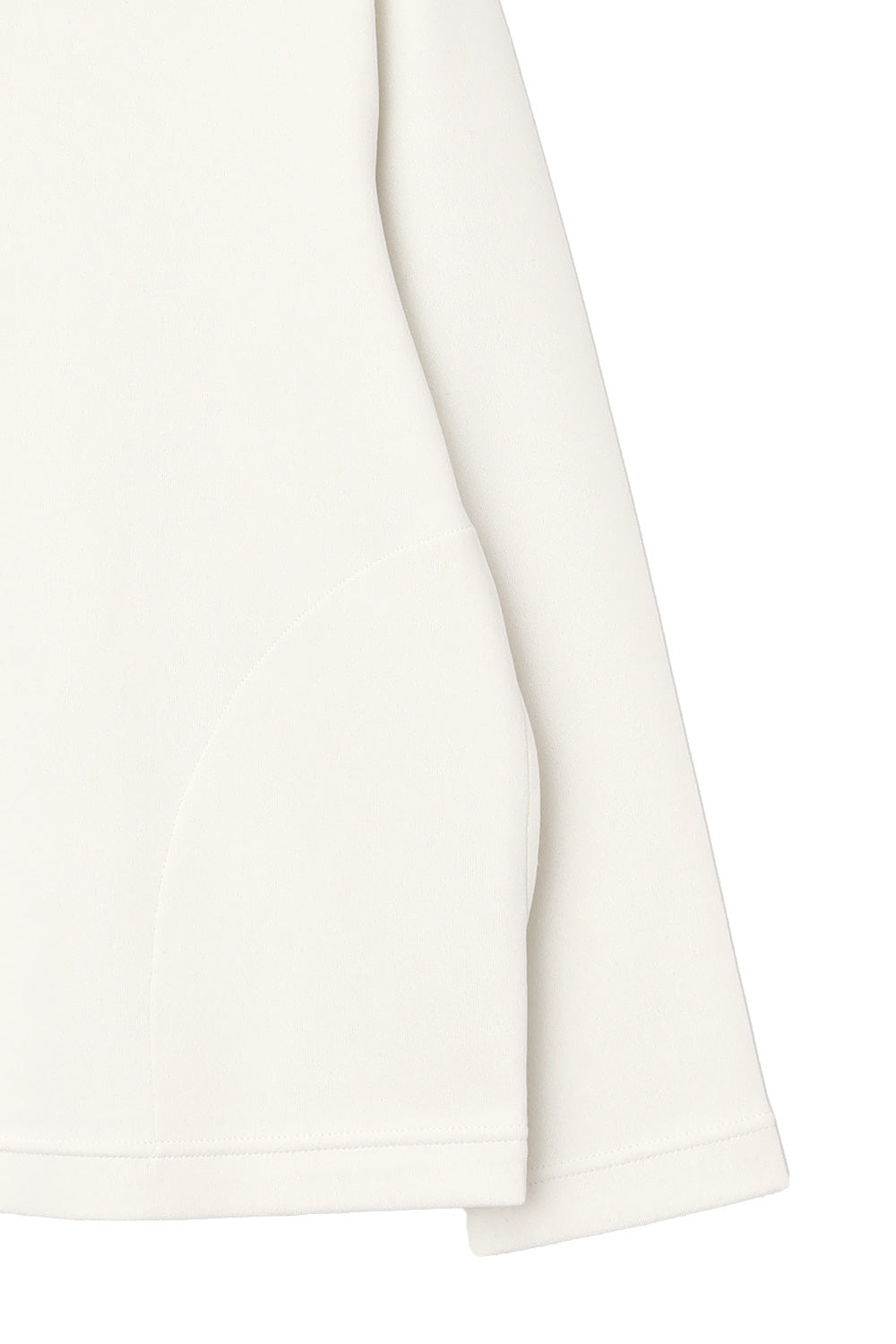 サーブルストレッチ　ブルゾン