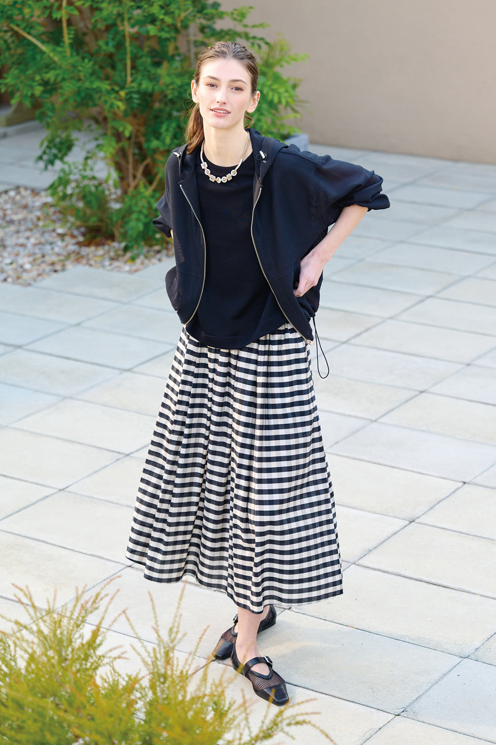 カラミメッシュ　パーカー